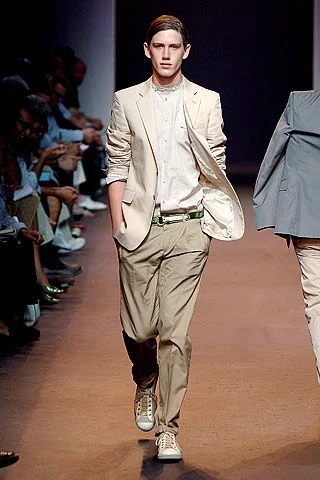 Look 10